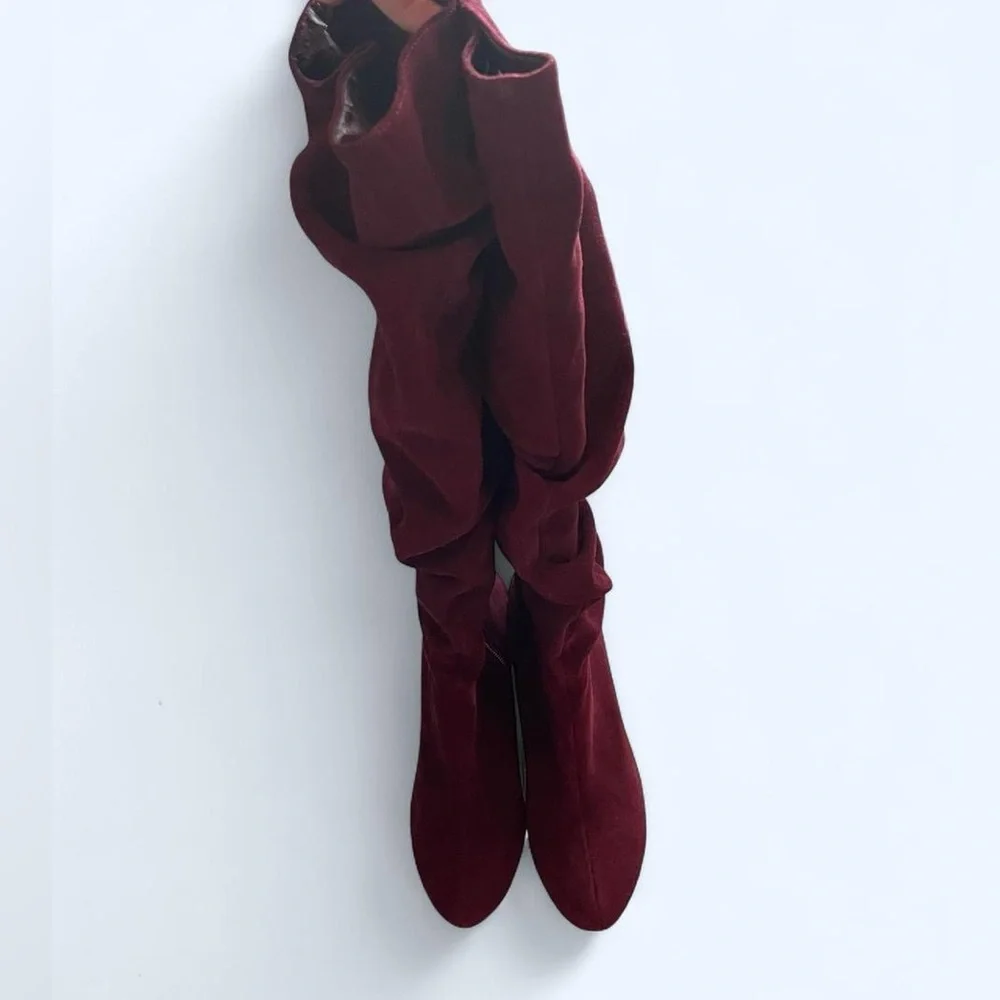 INC International Concepts Women's
Maroon Suede Dress Boots size 6 - Picture 3 of 8